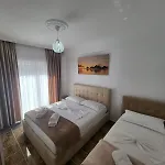 Fishta Apartments Q5 25